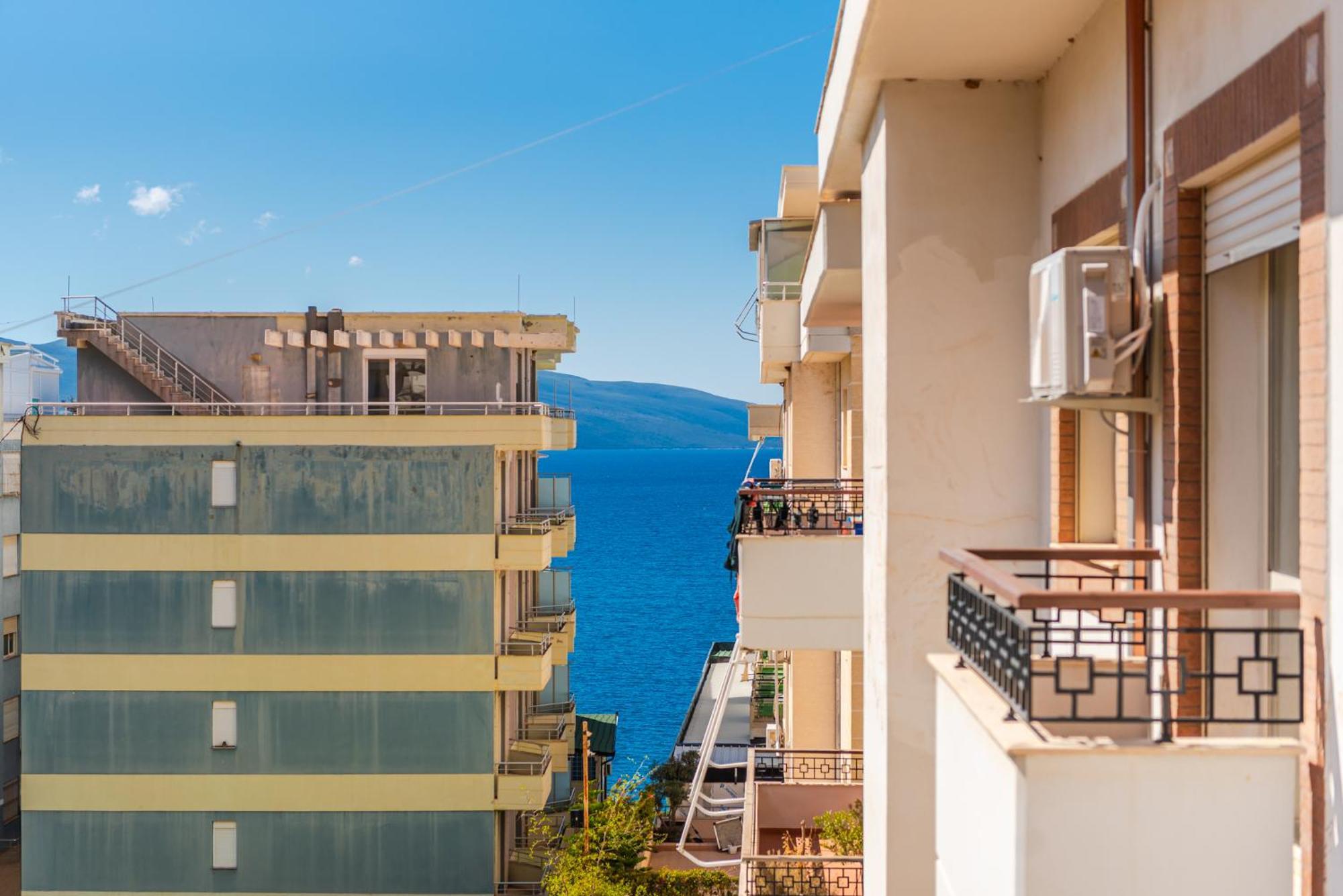 Melon Apartments Vlore Exterior photo